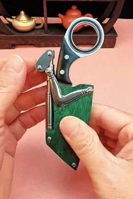 Robotic Arm Outdoor Camping Portable Knife